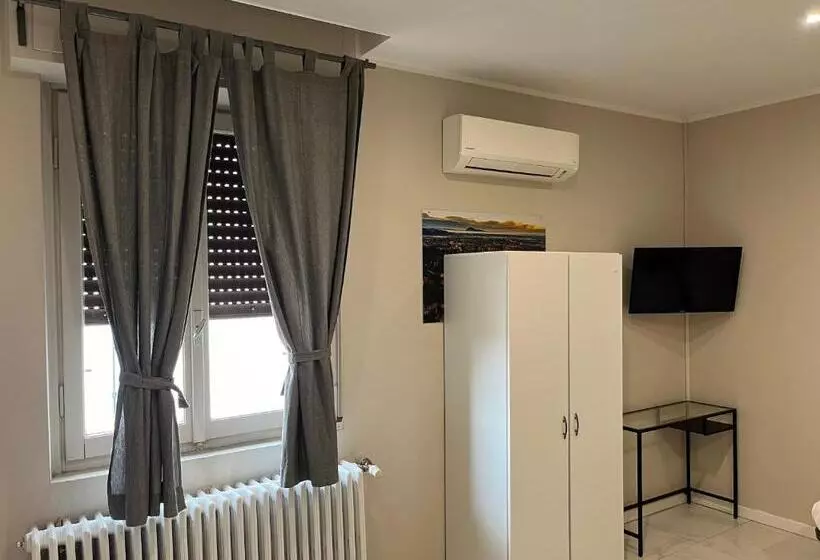 Majatalo Affittacamere Self Check In Francesca Vecchia