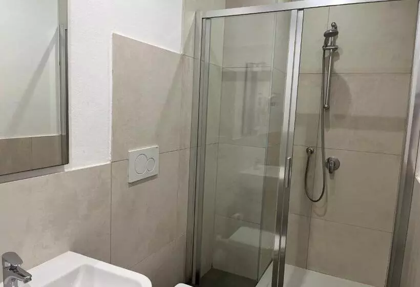 Majatalo Affittacamere Self Check In Francesca Vecchia