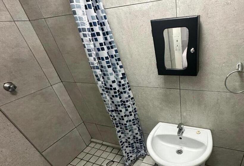 Пансион Beswick Guesthouse