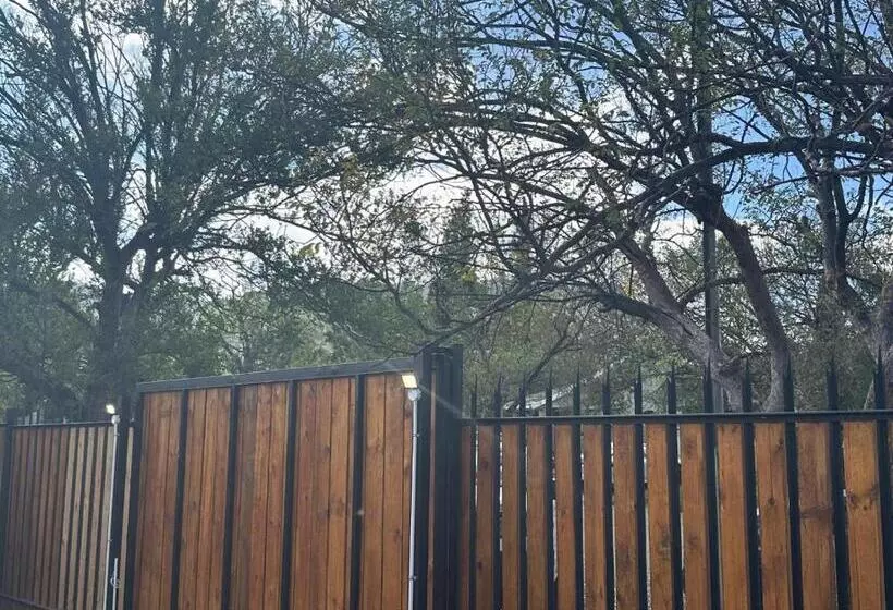 Majatalo Beswick Guesthouse