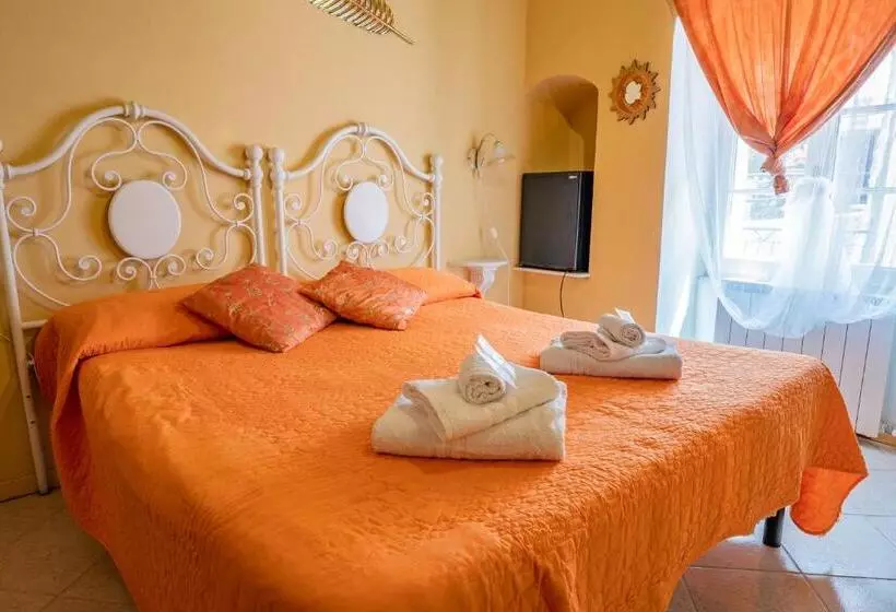 ペンション Borgo Suite   Cervo