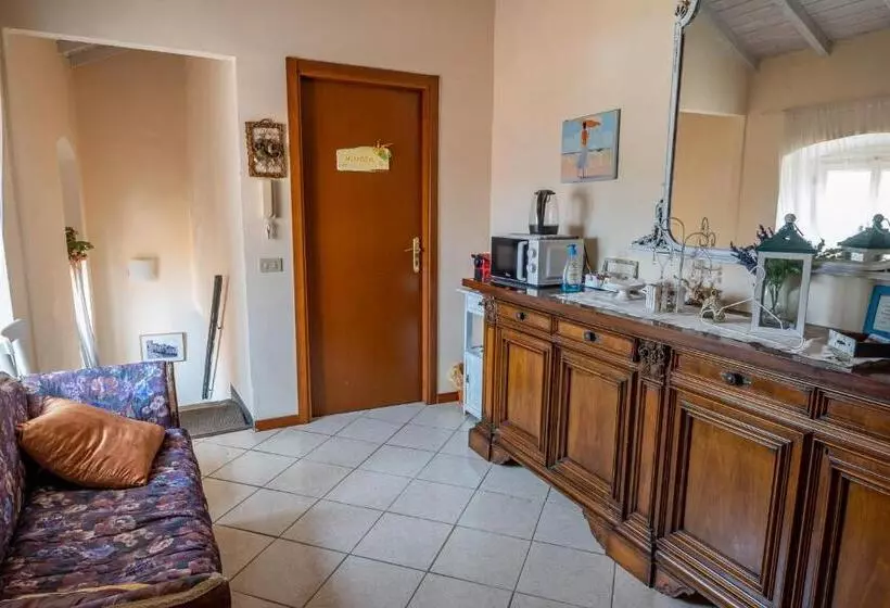ペンション Borgo Suite   Cervo