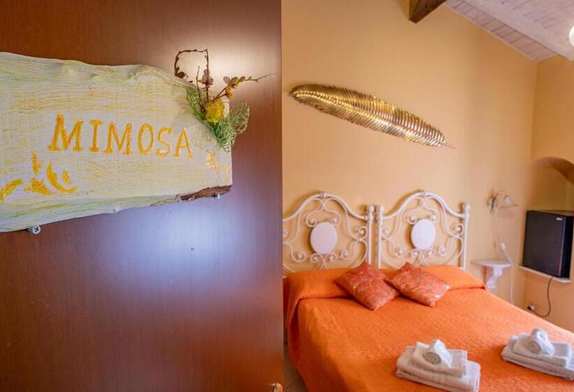 Пансион Borgo Suite Cervo