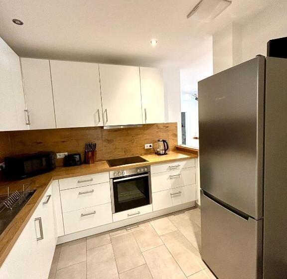 פנסיון Check In By Beone