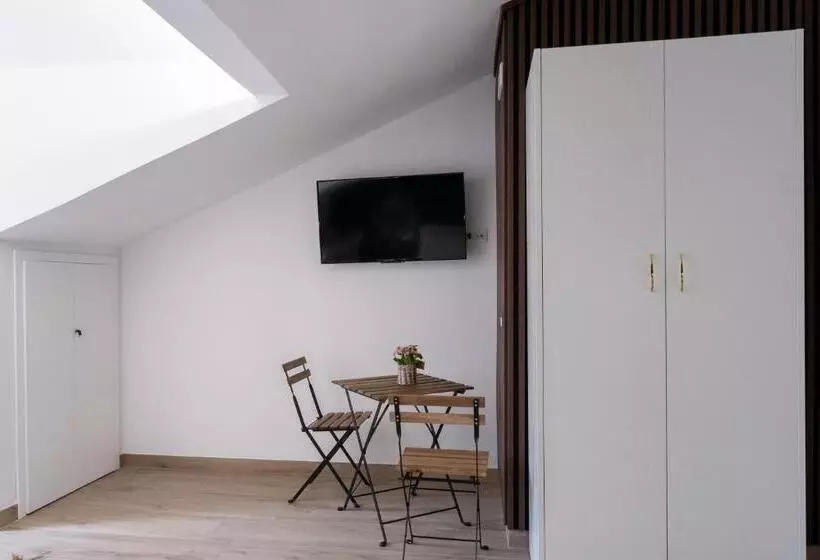 ペンション Coraline Deluxe Rooms