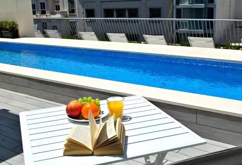 پانسیون Hostal Rambla 24 By Holihome