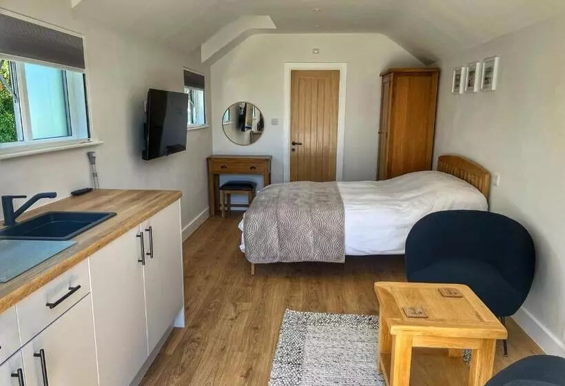 ペンション Mudeford Retreat
