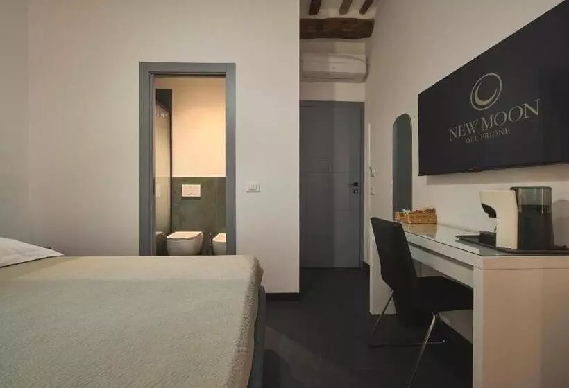 پانسیون New Moon Del Prione