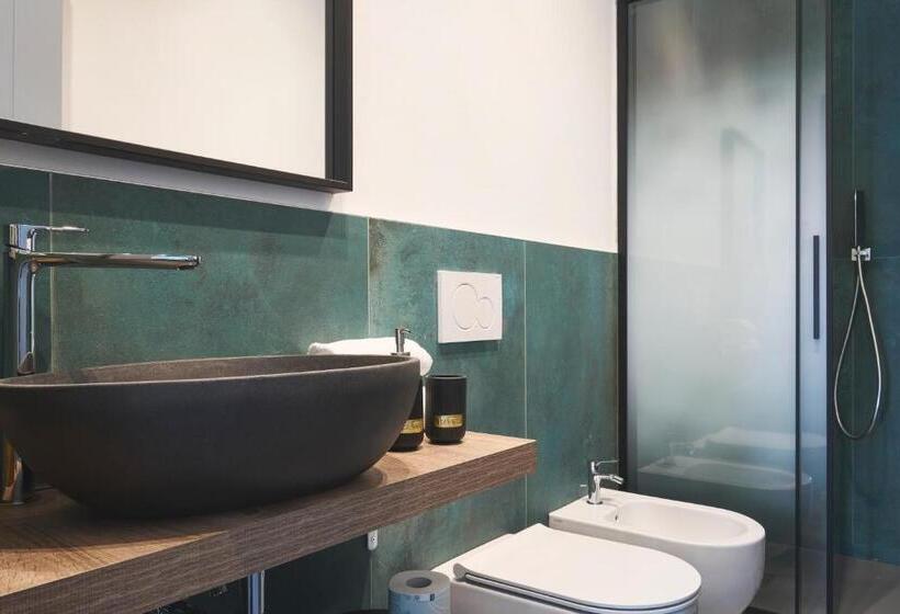 بنسيون New Moon Del Prione