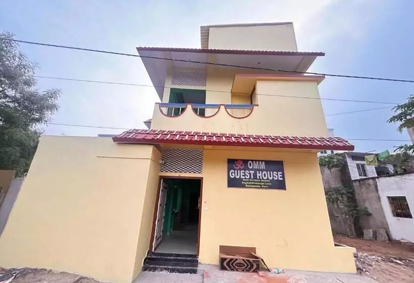 ペンション Oyo Home Omm Guest House Homestay