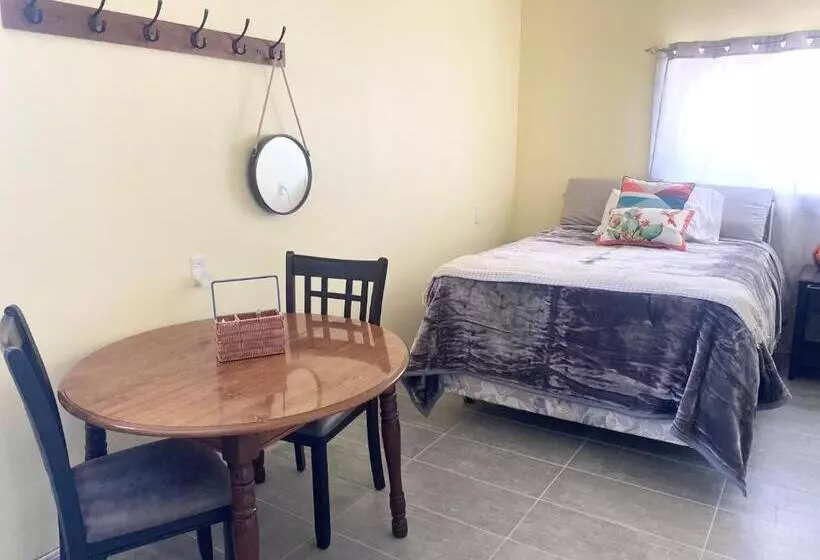 ペンション Royal Bnb