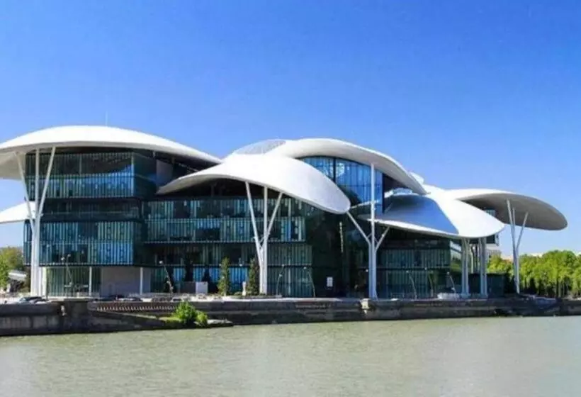 پانسیون Terrace On Orbeliani