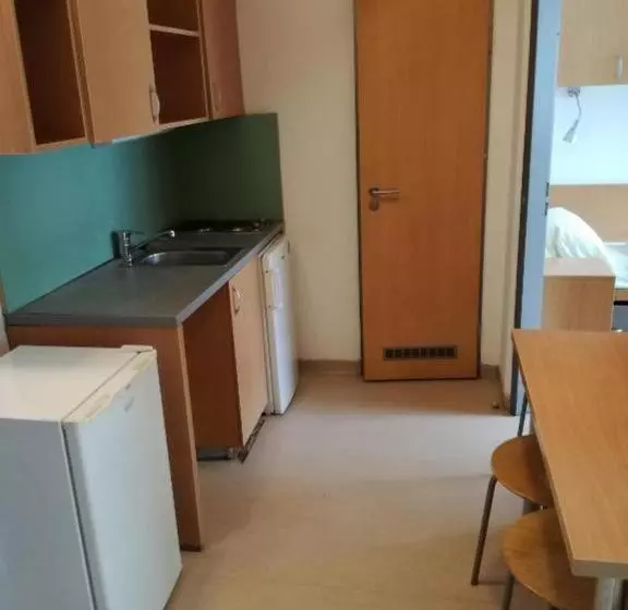 Springfield Private Hostel