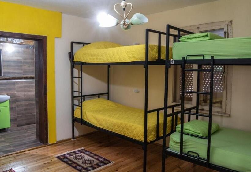 Schronisko Lemon Garden