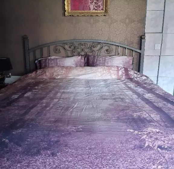 هاستل Lemon Garden