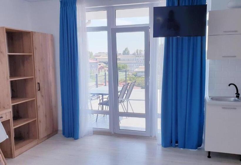 هاستل Zatokas Sun Club