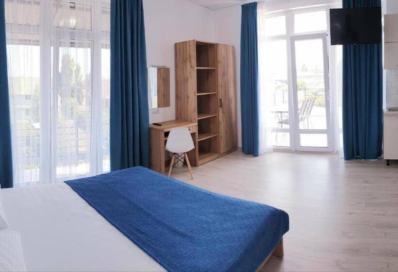 هاستل Zatokas Sun Club