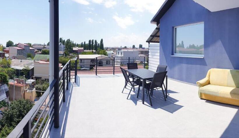 هاستل Zatokas Sun Club