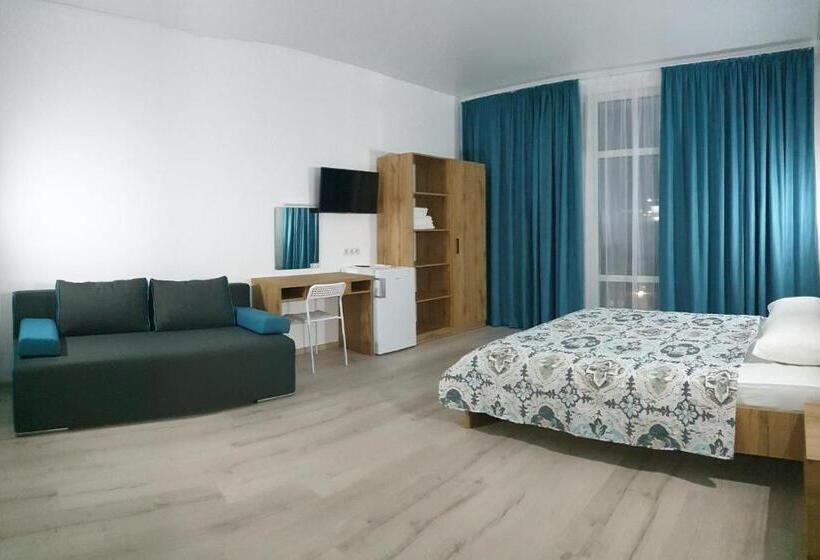 هاستل Zatokas Sun Club