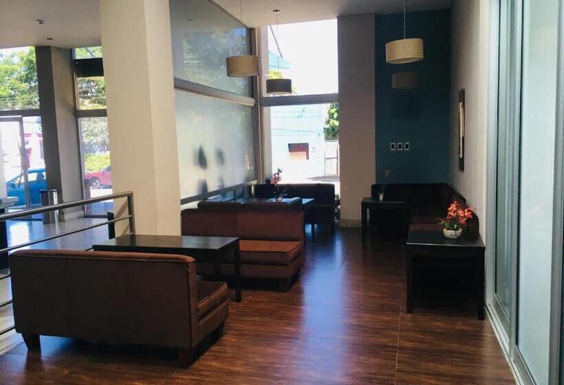 Atlas Grand Hotel Ituzaingo