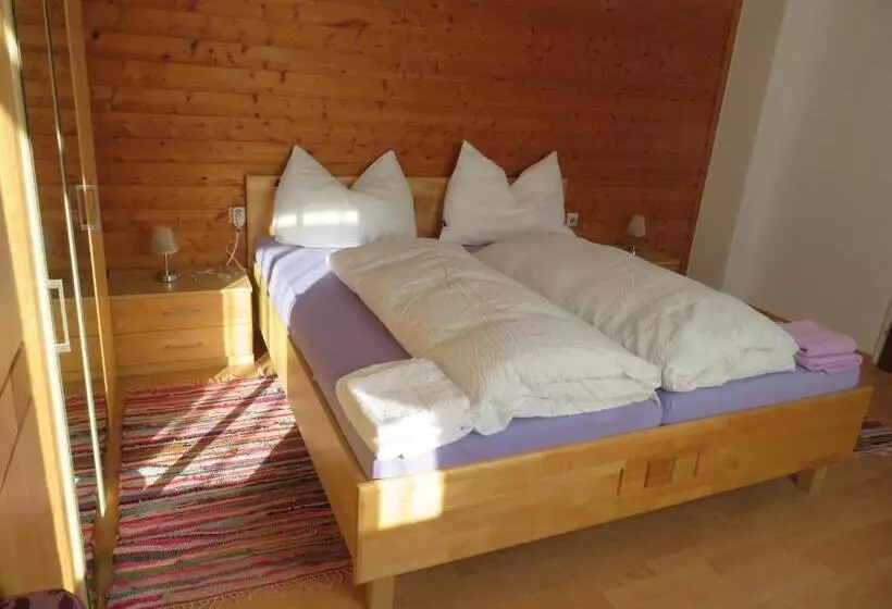 Aamiaismajoitus (B&B) Haus Irmi