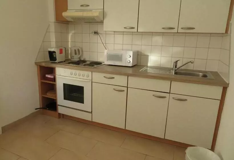 Aamiaismajoitus (B&B) Haus Irmi