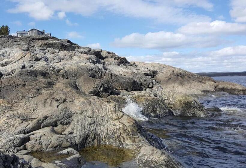 تختخواب و صبحانه Lotsstugan I Härnösand