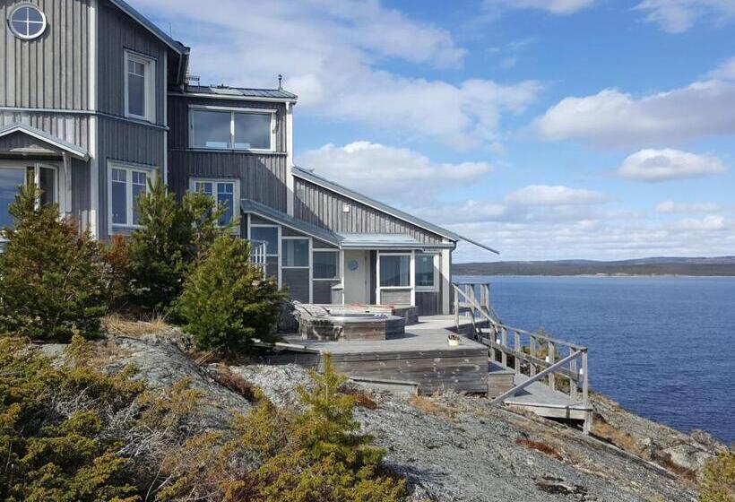 تختخواب و صبحانه Lotsstugan I Härnösand