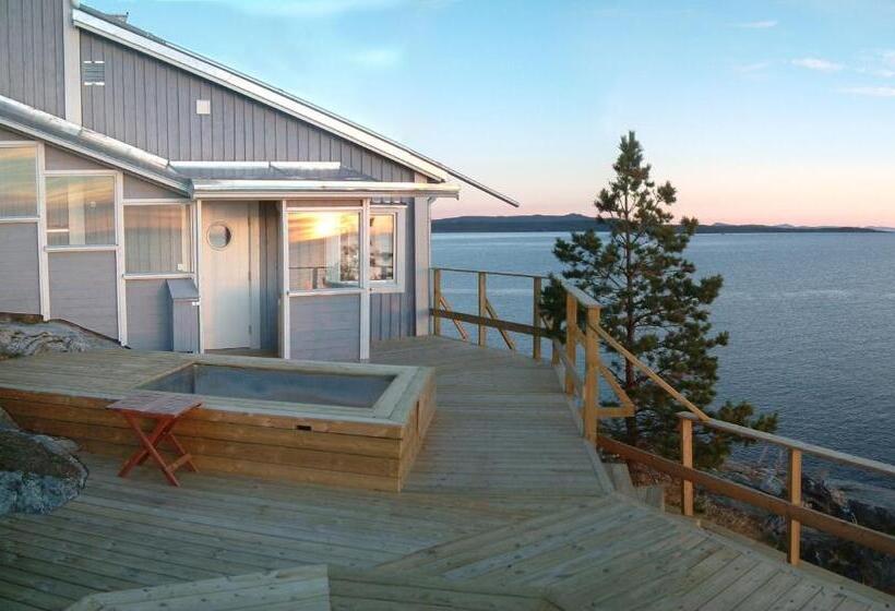 تختخواب و صبحانه Lotsstugan I Härnösand