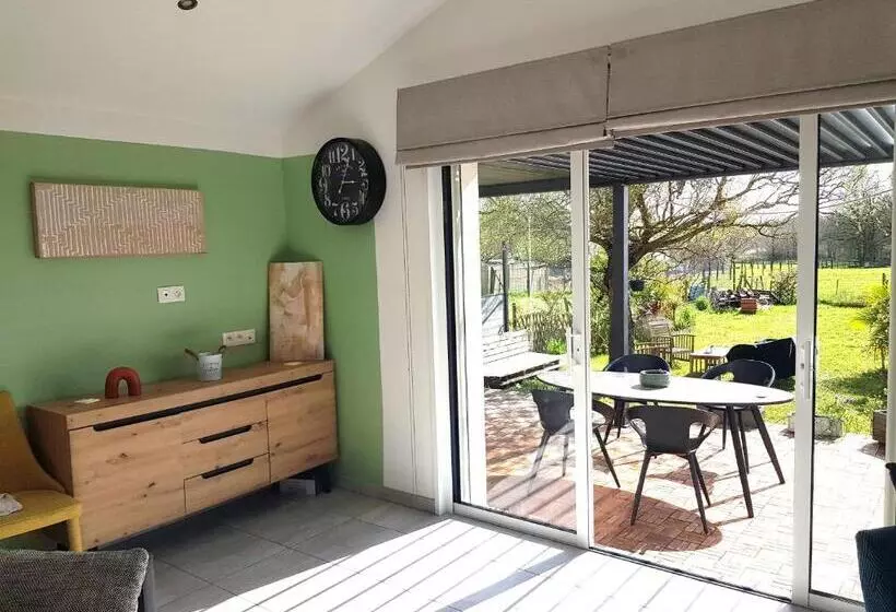 Aamiaismajoitus (B&B) Maison 7 Personnes Ou Chambres Dans Maison Partagée