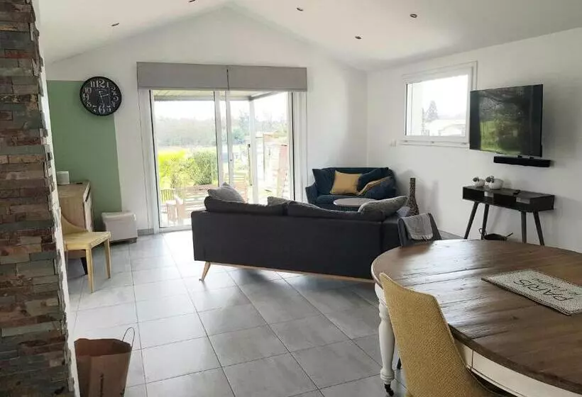 Aamiaismajoitus (B&B) Maison 7 Personnes Ou Chambres Dans Maison Partagée