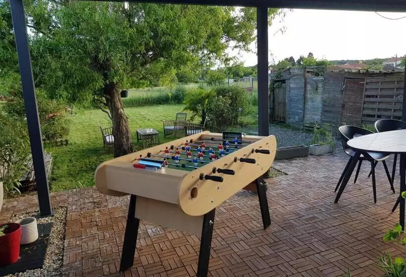 Aamiaismajoitus (B&B) Maison 7 Personnes Ou Chambres Dans Maison Partagée