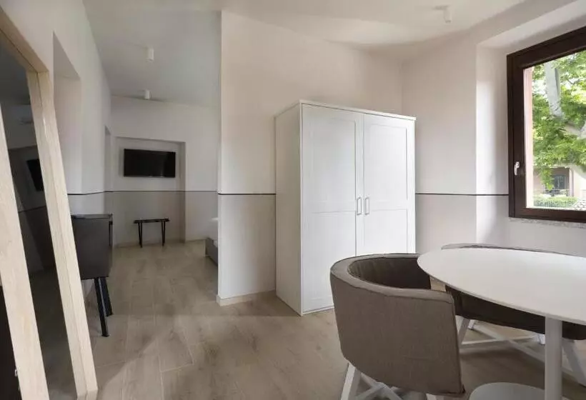 تختخواب و صبحانه Villa Il Platano