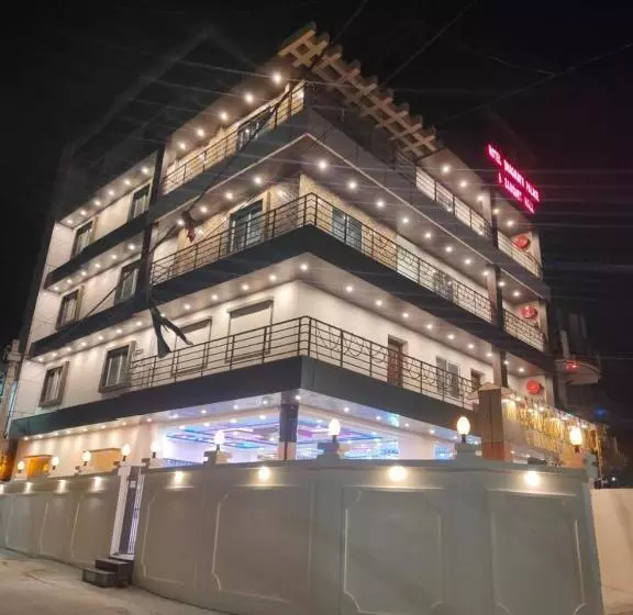ホテル Bhagirath Palace