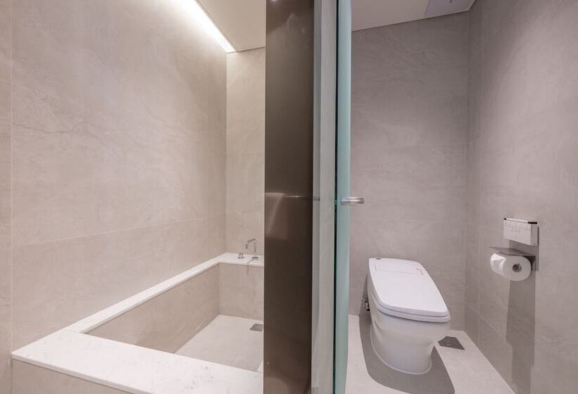 Hotel Homm Marina Sokcho Part Of Banyan Group