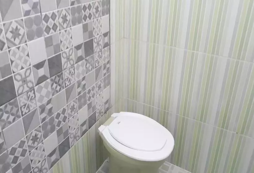 Hotelli Oyo Life 2624 Ibma Life