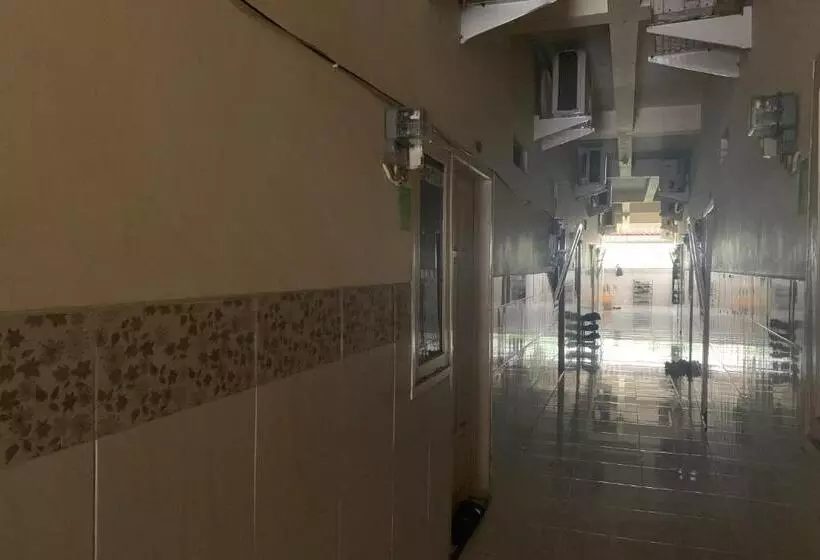 Hotelli Oyo Life 2624 Ibma Life