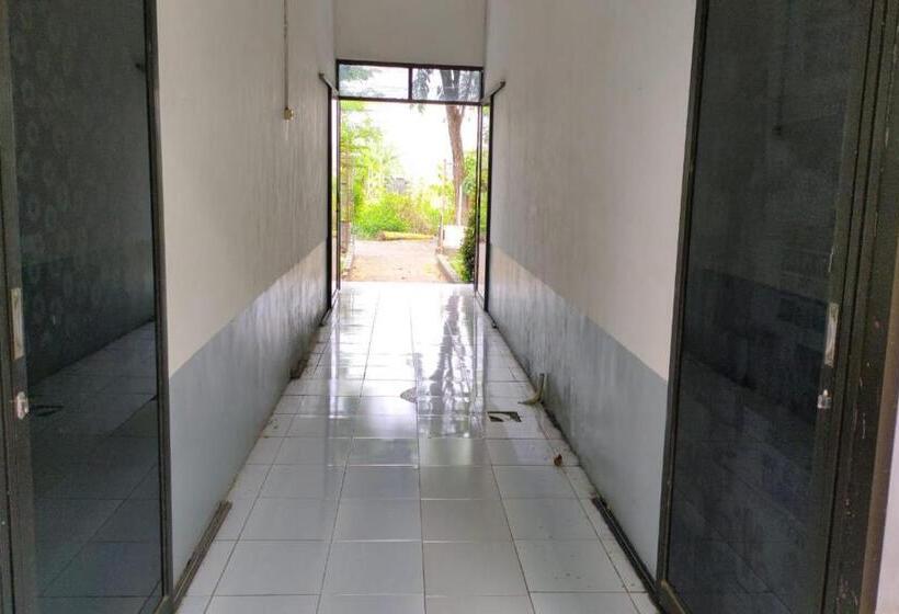 Hotel Oyo Life 2624 Ibma Life