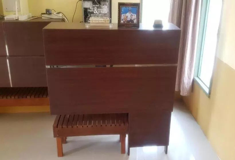 Hotelli Oyo Life 2624 Ibma Life