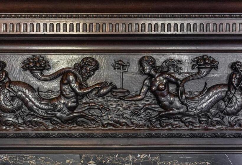 هتل The Benjamin House   Self Check In