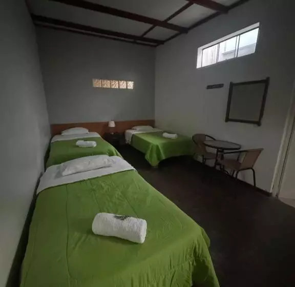 ホテル Villa Alegre Cieneguilla Perú