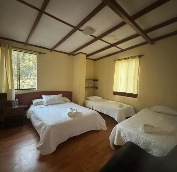 ホテル Villa Alegre Cieneguilla Perú