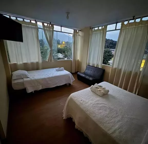 ホテル Villa Alegre Cieneguilla Perú