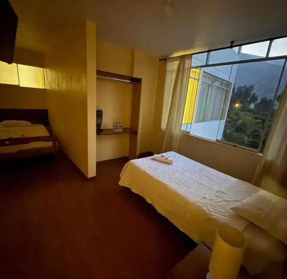 ホテル Villa Alegre Cieneguilla Perú