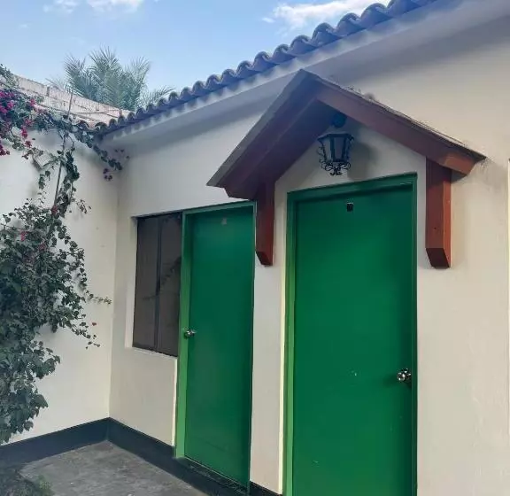 ホテル Villa Alegre Cieneguilla Perú