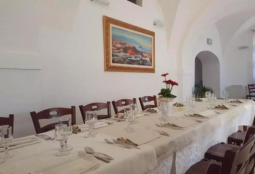 ホテル Villa Arlini