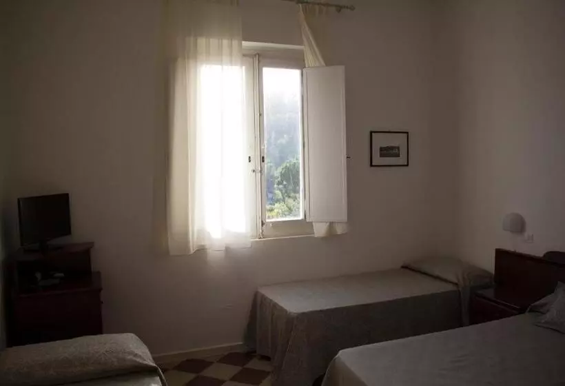 ホテル Villa Arlini