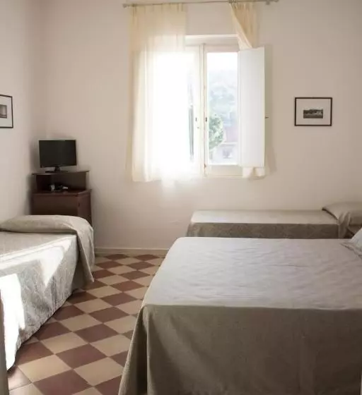 ホテル Villa Arlini