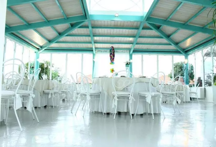 ホテル Villa Arlini