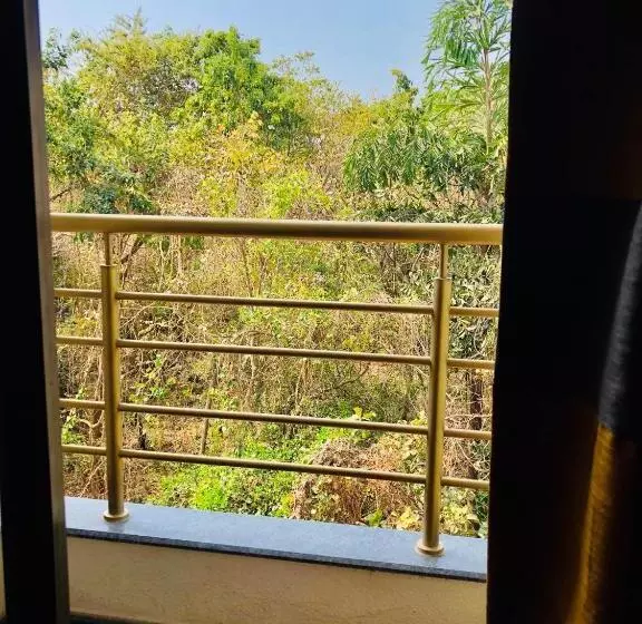Merlot Suites